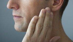 articulation temporo-mandibulaire quand votre mâchoire vous fait mal